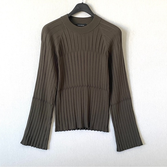 Club Monaco Bell-Sleeve Ribbed Sweater - Picture 3 of 10